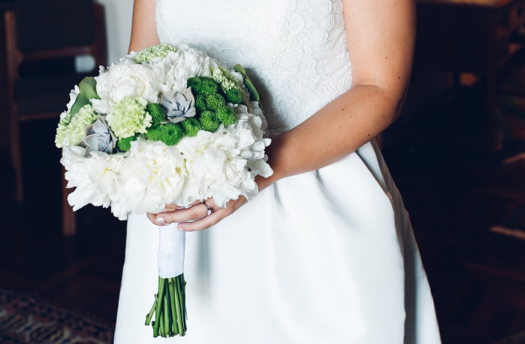 bouquet_sposa_peonie_piante_grasse