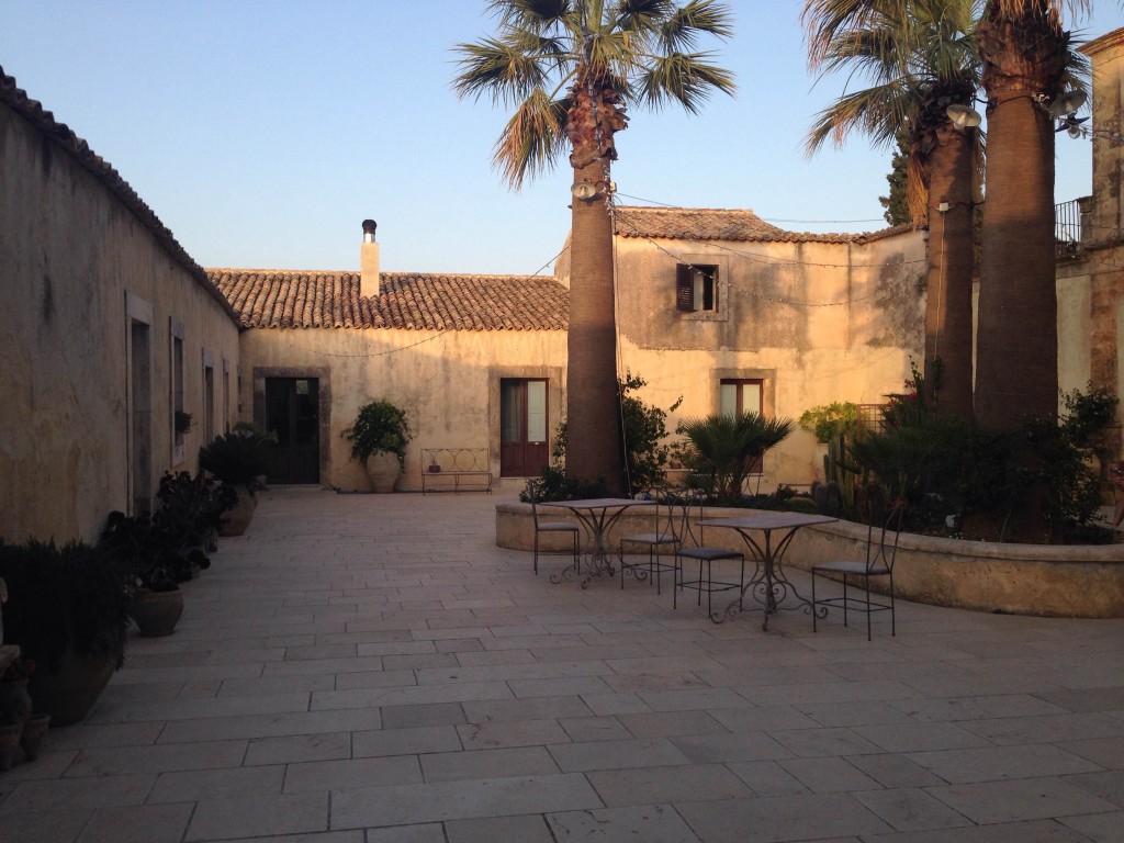 borgo_del_carato_hotel_sicilia (1)