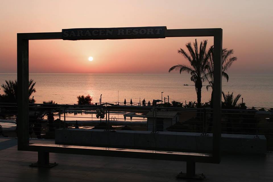 saracen_resort_palermo_tramonto