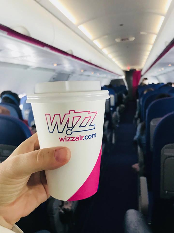 wizzair_volo_catania_budapest_diretto_coffee