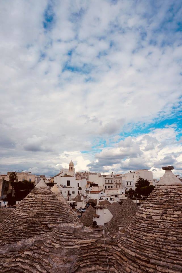 valle_ditria_alberobello_vista_sui_trulli